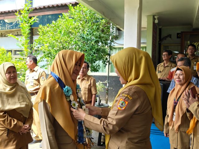 Nuansa Hangat dan Haru Mewarnai Pisah Sambut Kepemimpinan Baru di SMAN 1 Comal